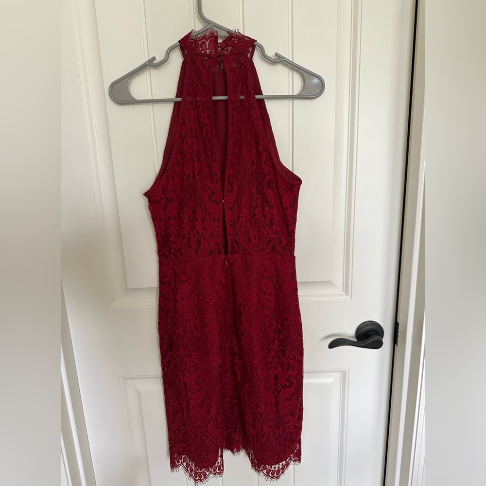BB Dakota Lace Dress in Deep Red - Picture 3 of 4